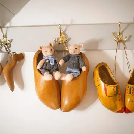 The Cherries * יורק