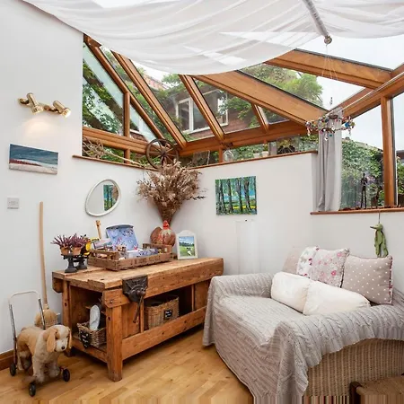 Holiday home The Cherries York